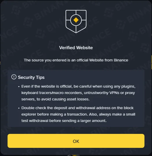 Binance Verify alətinin nəticə pəncərəsi: «Verified Website» başlığı, daxil edilən ünvanın Binance-ə aid rəsmi sayt olduğunu bildirən cümlə və iki təhlükəsizlik tövsiyəsi